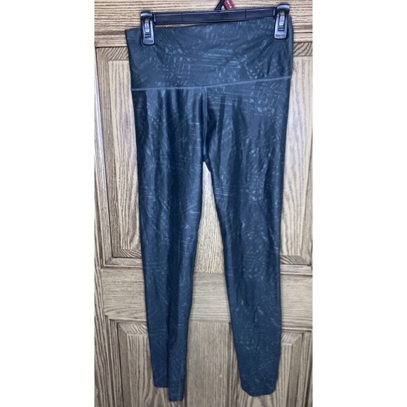 Aerie Chill. Play. Move leggings size medium Dark Green Pants Mesh Cut Out - Picture 4 of 7